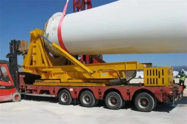 wind-turbine-blade-trailer-11 wind-turbine-blade-trailer-11